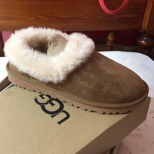UGG Nita slipper